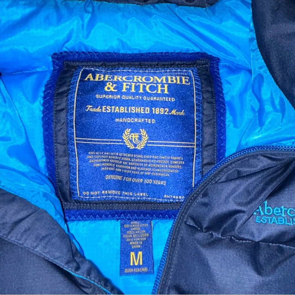 Abercrombie & Fitch‎ down puffer vest men’s size M - Picture 6 of 7